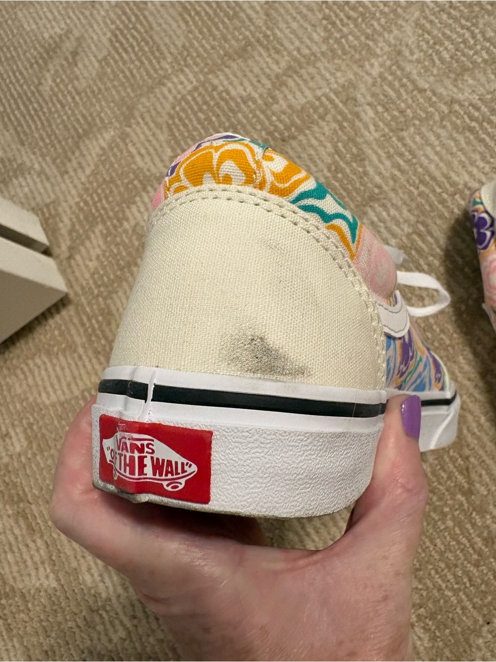 Vans White Canvas Low-Top Sneakers with Multicolor Floral Pattern - Picture 8 of 8